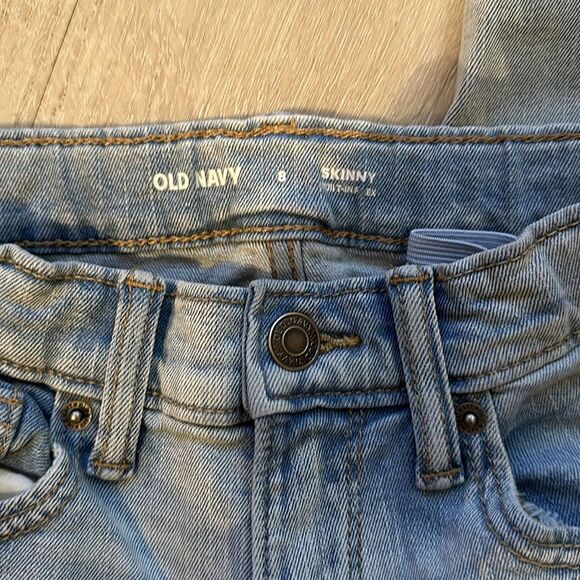 Old Navy skinny built-in flex size 8 - Picture 2 of 4
